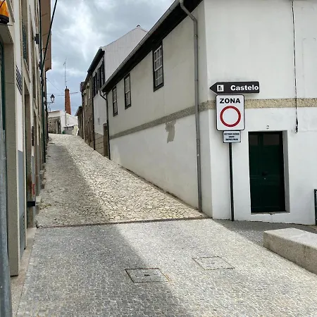 Dom wakacyjny Casa Portas 8&10 *